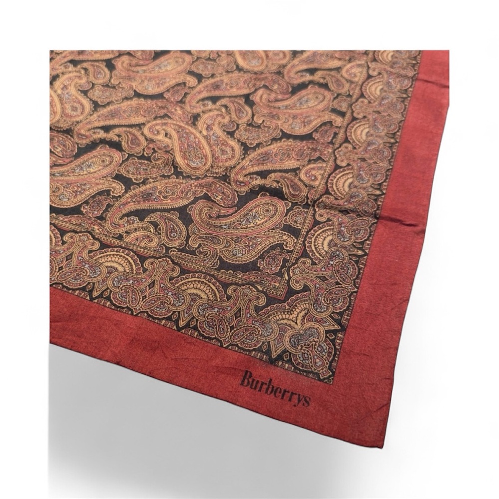 Burberrys Paisley Scarf NEW‎ & Gift Ready - Picture 2 of 5